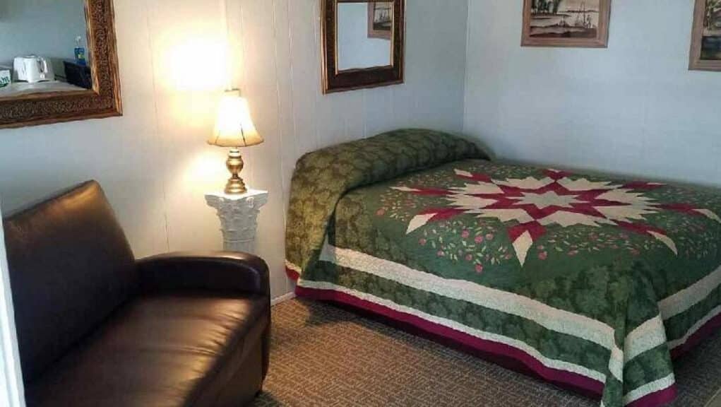 Motel Studio